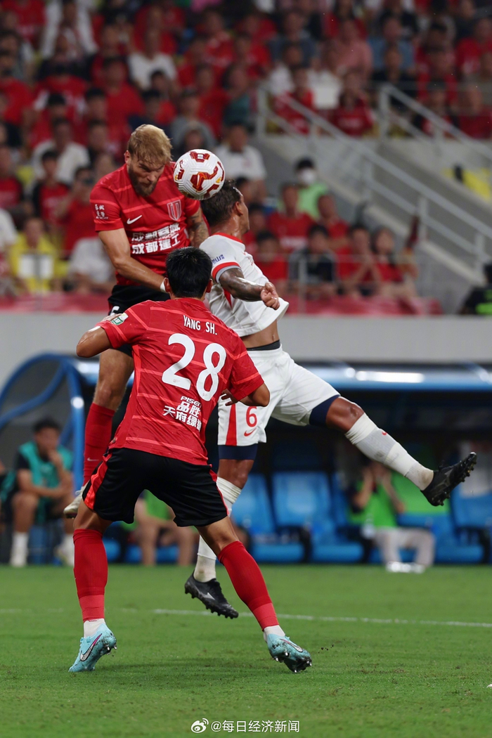 九游网页平台-关于意甲倒计时；成都蓉城关键时刻主帅复盘；细节引发关注；球迷炸锅；临场指挥获称赞的信息