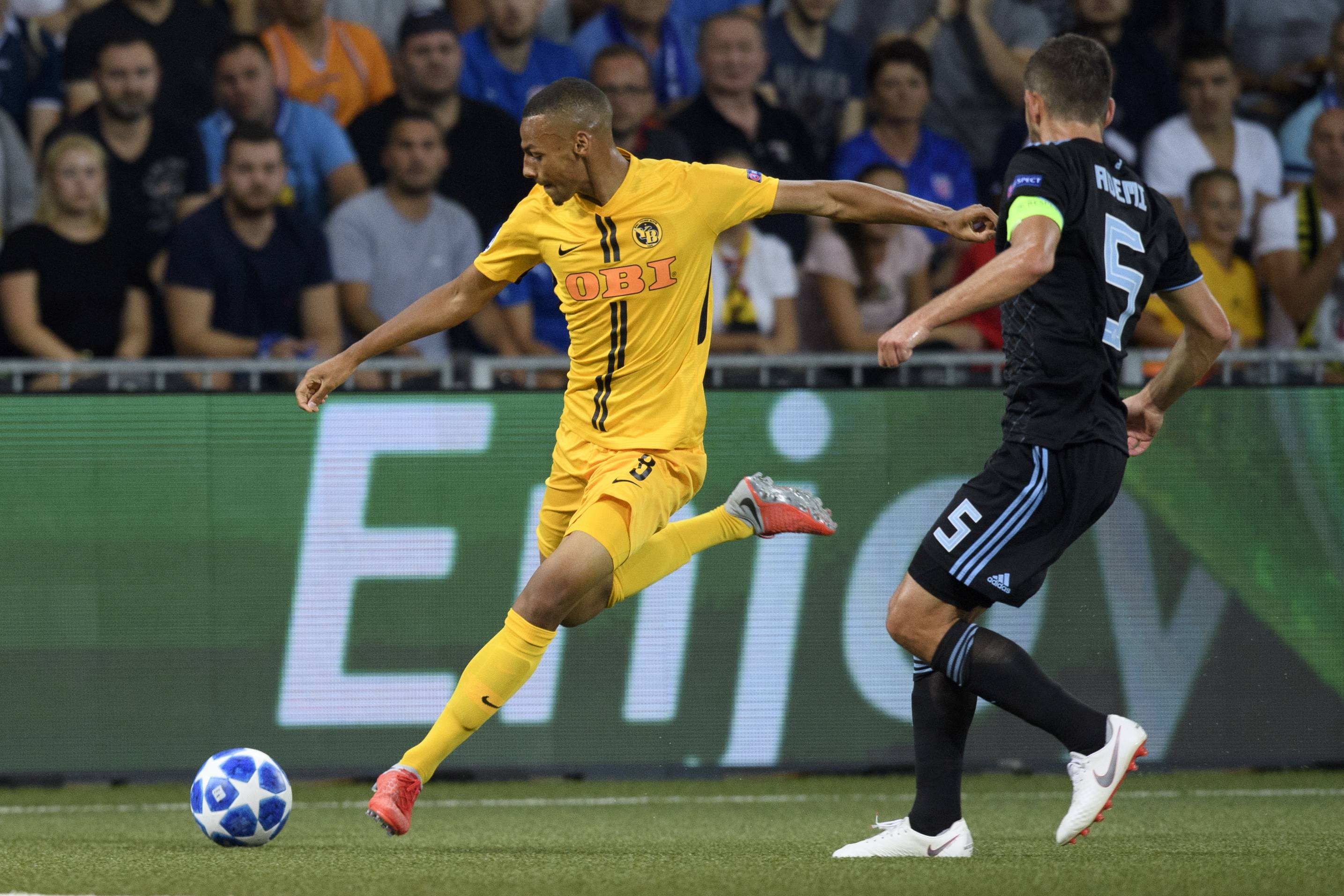 九游网页平台-包含赛前体能课后，西汉姆刷新队史纪录备战欧联，管理层满意，年轻球员得到机会的词条