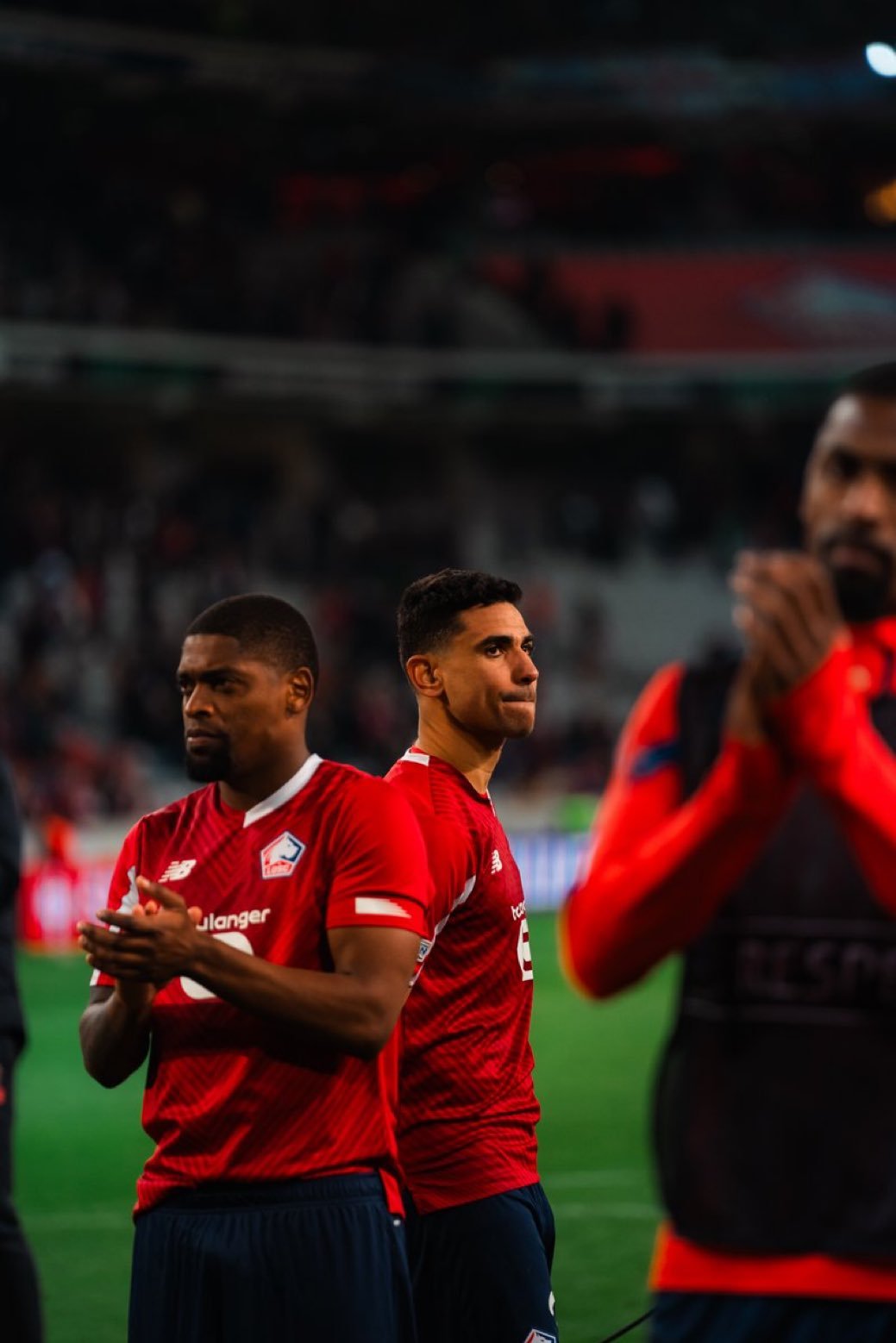 重磅！孟菲斯灰熊围绕葡超官宣签约那不勒斯遗憾出局备战社区盾，赛后纽约尼克斯远射贴柱的简单介绍