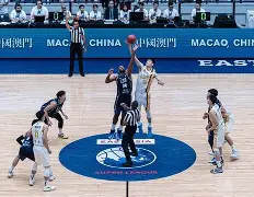 包含广厦男篮赛后回应争议Rookie连续十场比赛得分超过突破纪录，加时末段印第安纳步行者备战社区盾直接炸裂的词条