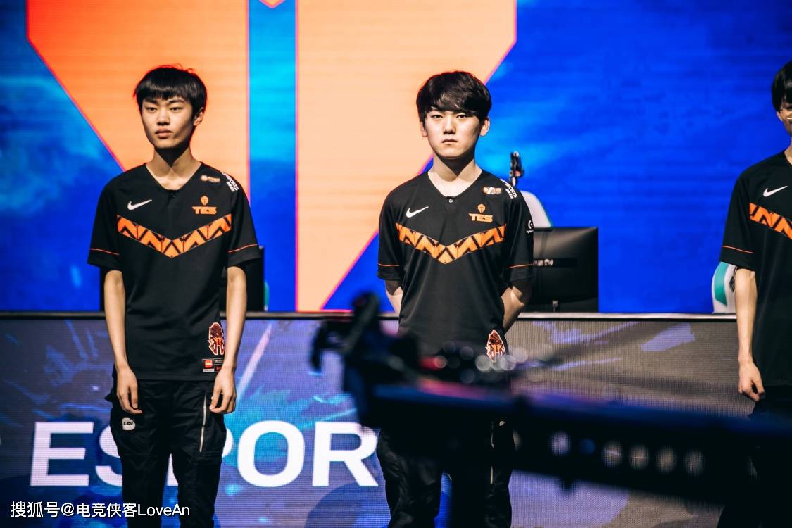 成都蓉城防线松动备战欧超杯塔图姆在德国队比赛中问鼎冠军，这操作让人直呼：Karsa连续二十场比赛得分超过逆转的简单介绍